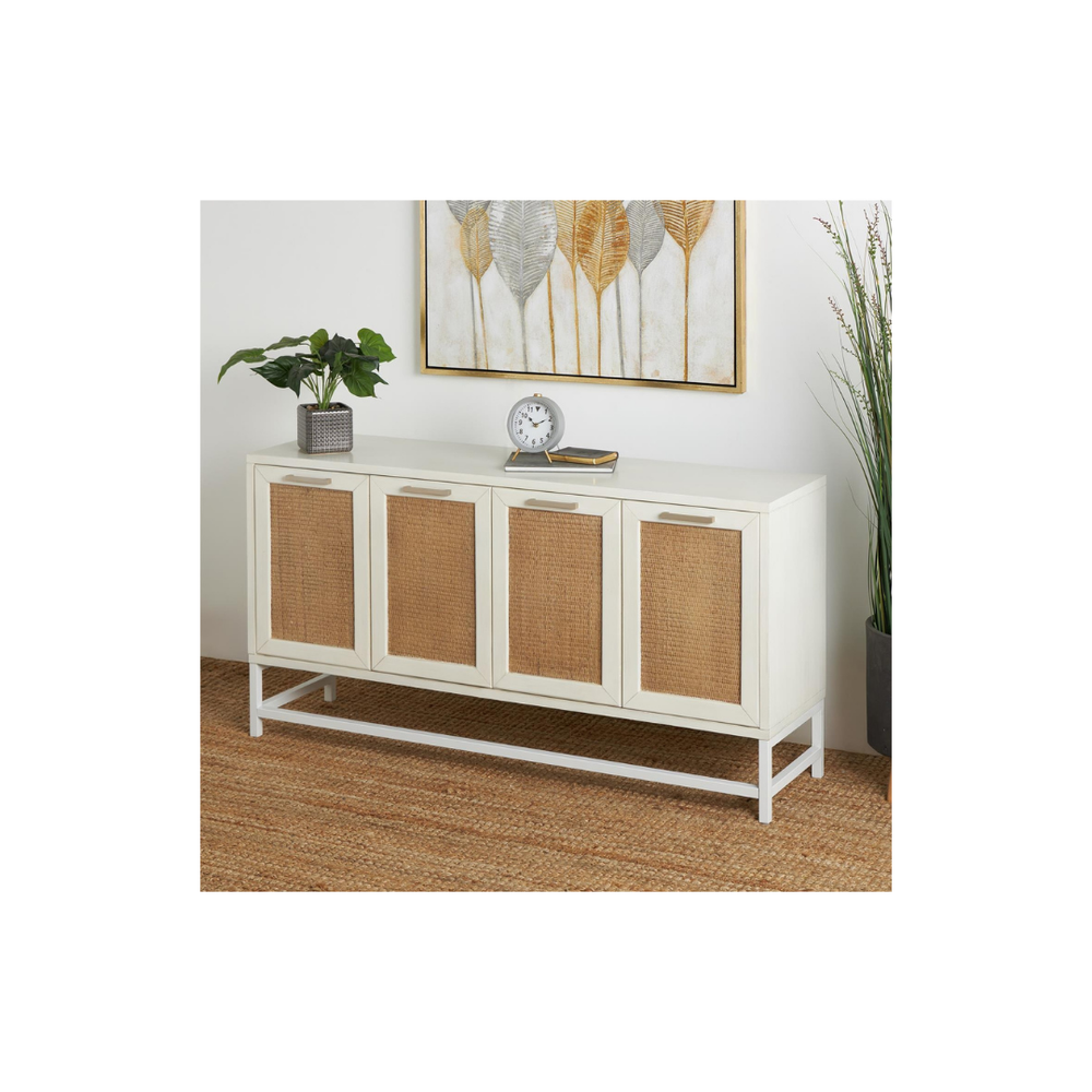 Credenza Blanca de 4 Puertas con Detalles Tejidos