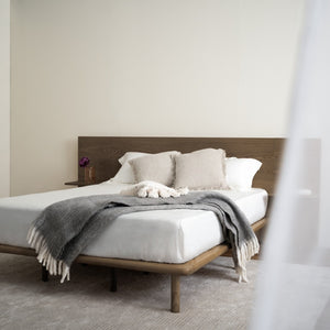 Cama Queen Plato con mesas de noche integradas Cocoa