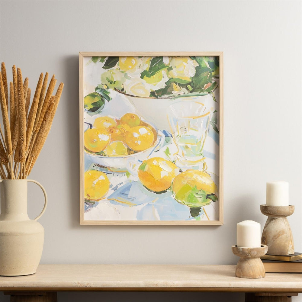 Cuadro decorativo en canvas con limones y marco en madera clara