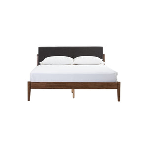 Cama Tucker King