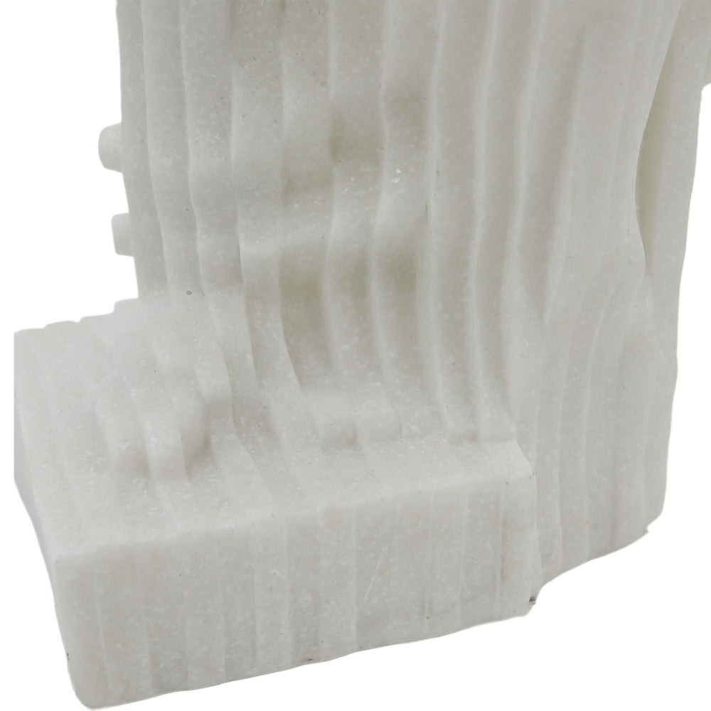 Escultura decorativa de piso en resina efecto cuarzo blanco