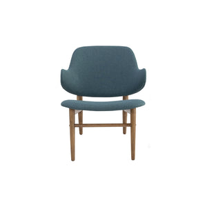Sillón lounge Vezel en roble malayo y tapizado bouclé