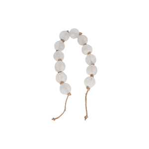 Guirnalda decorativa de cuentas de vidrio transparente – 48"