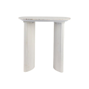 Mesa auxiliar “Catalina” 24" — Mármol travertino y madera acanalada