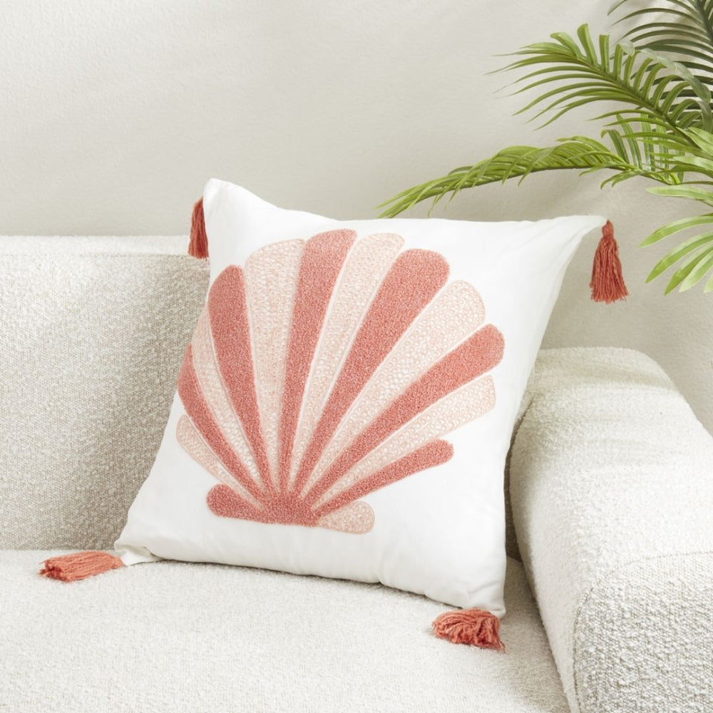 Cojin Bordado Coral