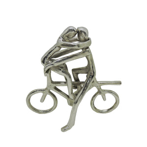 Escultura Pareja en Bicicleta