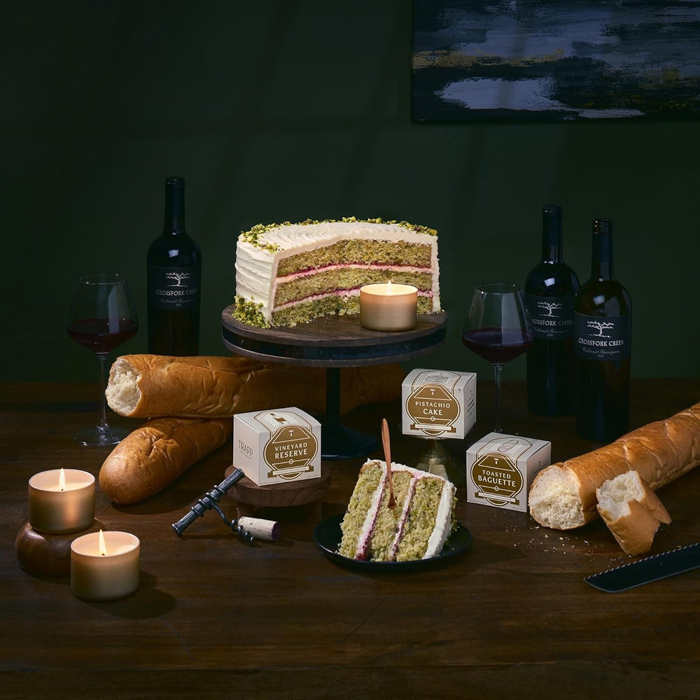 Velón Pequeño Pistachio Cake