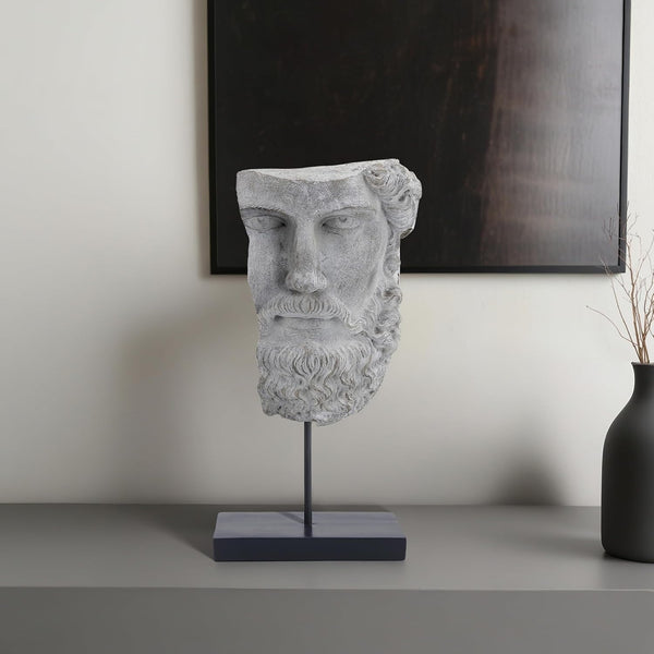 Escultura abstracta de media cara
